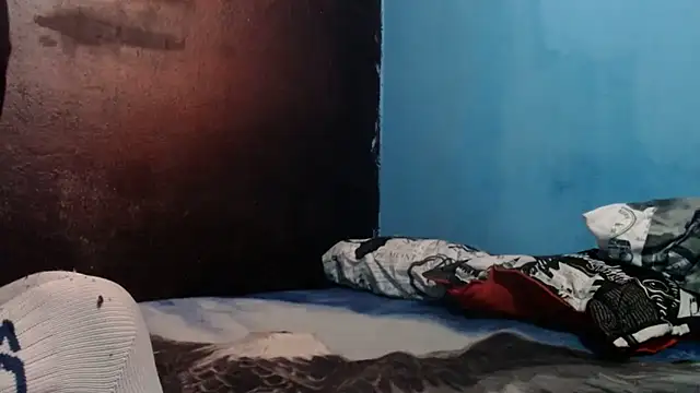 Snapshot of dannnyhot24 chatting on March 22, 2025, 2:37 am dannnyhot24 online show from March 22, 2025, 2:37 am