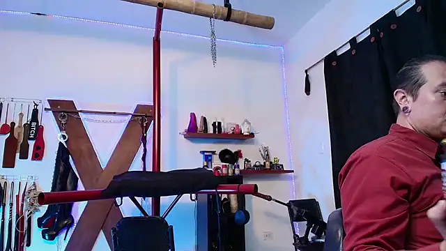 boy n girl online show from February 7, 2025, 9:16 am