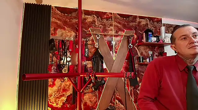 boy n girl online show from March 10, 2025, 1:10 pm