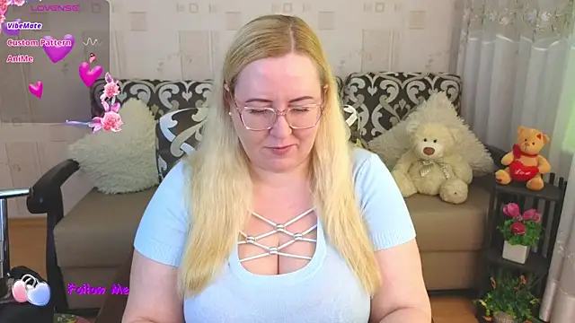 Snapshot of Ginesia chatting on March 12, 2025, 1:40 pm Ginesia online show from March 12, 2025, 1:40 pm