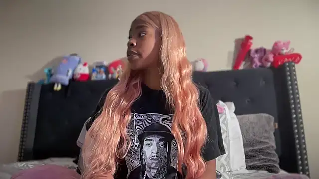 Cum2Charm online show from February 24, 2026, 2:04 pm