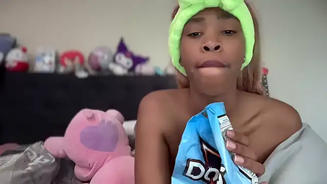 Cum2Charm online show from March 7, 2026, 3:53 pm