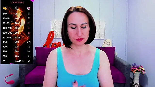 Snapshot of Nia_Smithh chatting on March 20, 2025, 4:31 pm Nia Smithh online show from March 20, 2025, 4:31 pm