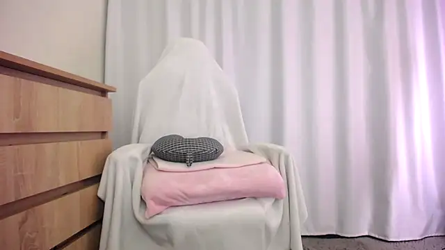 faceless  online show from February 28, 2025, 11:36 am