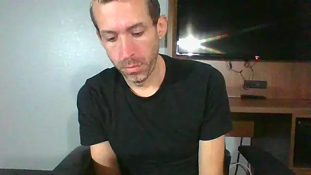 Snapshot of smokenstrokex chatting on September 10, 2025, 4:34 am smokenstrokex online show from September 10, 2025, 4:34 am