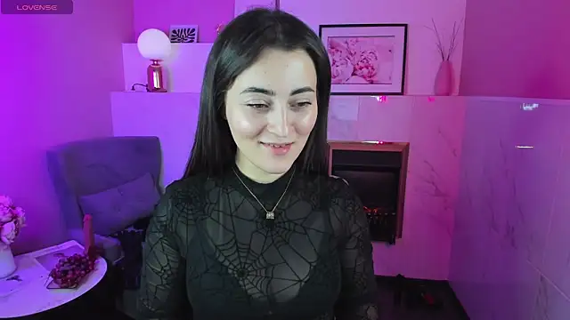 KylieMellow online show from February 26, 2025, 8:37 am