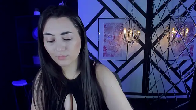 KylieMellow online show from March 19, 2025, 5:52 am