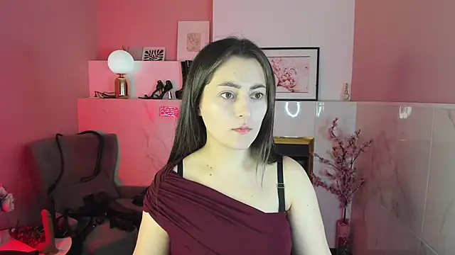 KylieMellow online show from October 8, 2025, 5:27 am