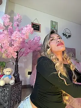 steewart  online show from December 15, 2025, 11:53 pm