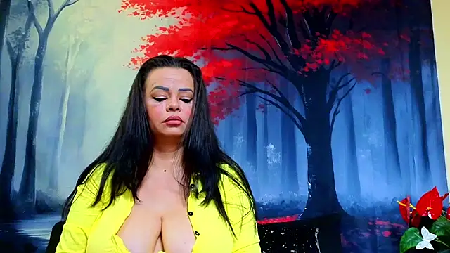 ElizabethEven online show from October 22, 2025, 8:30 pm