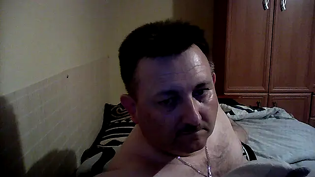 Snapshot of Novy73 chatting on September 20, 2025, 10:44 pm Novy73 online show from September 20, 2025, 10:44 pm