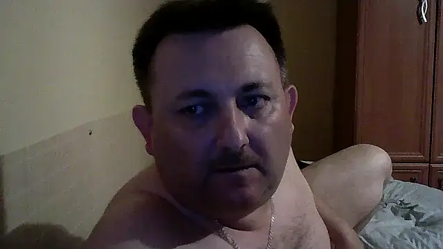 Snapshot of Novy73 chatting on October 21, 2025, 12:33 am Novy73 online show from October 21, 2025, 12:33 am