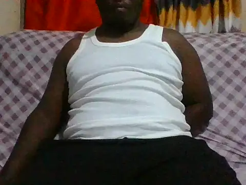 honeyswit online show from April 16, 2026, 8:20 pm