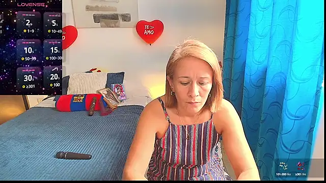 Snapshot of Naty_Stone chatting on February 18, 2025, 8:47 pm Naty Stone online show from February 18, 2025, 8:47 pm