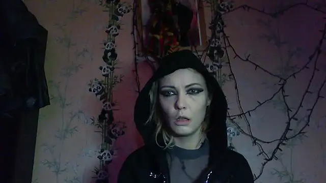 Snapshot of WildMissNiks chatting on February 20, 2026, 9:00 am WildMissNiks online show from February 20, 2026, 9:00 am