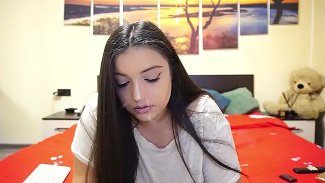 adelline online show from December 15, 2025, 9:52 pm