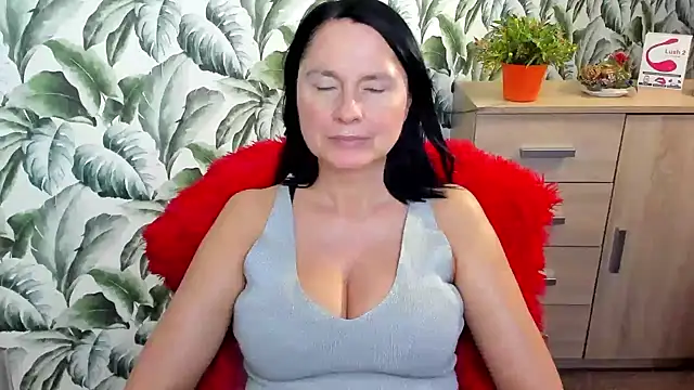 Ellennaughty online show from January 14, 2025, 12:43 am