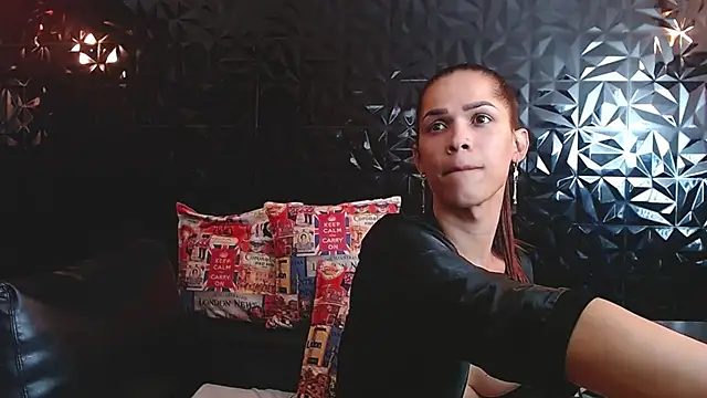 PINK  LOLA1 online show from December 23, 2024, 2:45 am