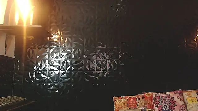 PINK  LOLA1 online show from November 10, 2025, 11:59 pm