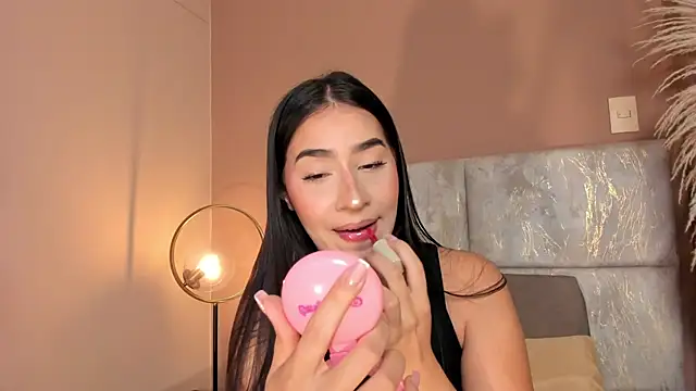 Christy Sea online show from May 27, 2026, 12:13 pm