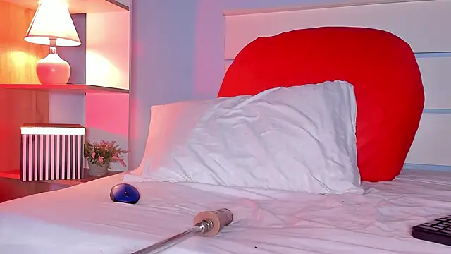 alicialittle online show from January 10, 2025, 7:54 pm