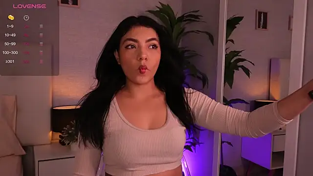 alicialittle online show from March 3, 2025, 8:00 pm