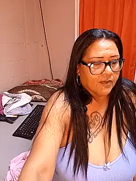 boobynatz online show from November 7, 2025, 7:19 am