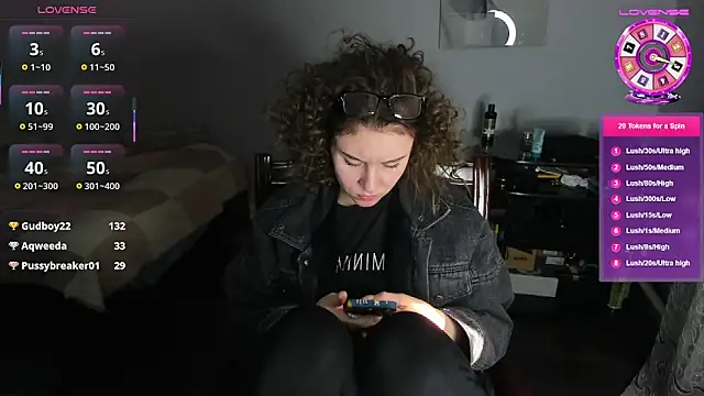 KindKristy online show from January 25, 2025, 8:42 am