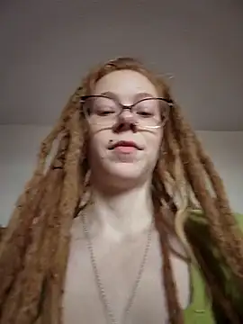 Snapshot of LucidLucy chatting on March 13, 2025, 2:01 pm LucidLucy online show from March 13, 2025, 2:01 pm