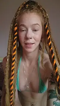 Snapshot of LucidLucy chatting on November 7, 2025, 1:00 pm LucidLucy online show from November 7, 2025, 1:00 pm