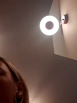 Snapshot of Dirtyfeelin chatting on February 6, 2026, 11:24 am Dirtyfeelin online show from February 6, 2026, 11:24 am