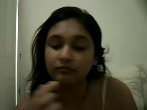 Snapshot of Indianbloom- chatting on February 19, 2025, 5:49 pm Indianbloom- online show from February 19, 2025, 5:49 pm