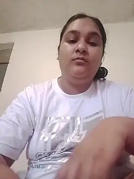 Indianbloom- online show from November 30, 2025, 8:07 am