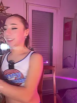 Littlebunny21 online show from January 7, 2026, 12:24 am