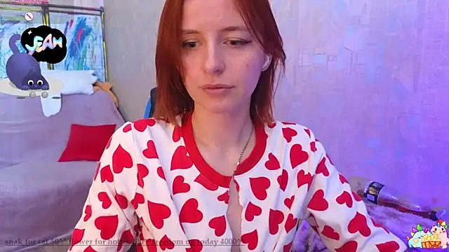 DanaMartina online show from February 12, 2025, 8:49 am