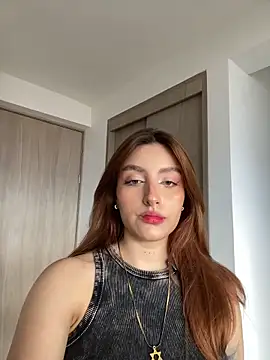 Snapshot of Anavi_ chatting on June 10, 2026, 9:03 pm Anavi online show from June 10, 2026, 9:03 pm