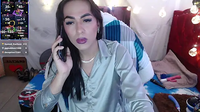 Snapshot of arianablue69 chatting on January 1, 2025, 6:27 pm arianablue69 online show from January 1, 2025, 6:27 pm