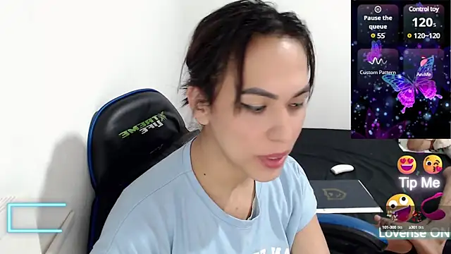 Snapshot of arianablue69 chatting on March 20, 2025, 5:46 am arianablue69 online show from March 20, 2025, 5:46 am