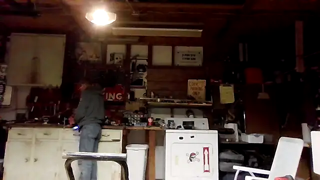 Snapshot of justinewe69 chatting on October 23, 2025, 3:28 am justinewe69 online show from October 23, 2025, 3:28 am