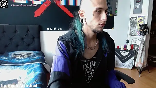 Snapshot of davidroses420 chatting on October 5, 2025, 7:01 pm davidroses420 online show from October 5, 2025, 7:01 pm