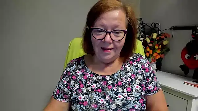 Adelewildx online show from July 9, 2026, 3:21 am