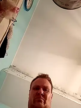 OliverBerlinSucht online show from October 24, 2025, 12:19 am