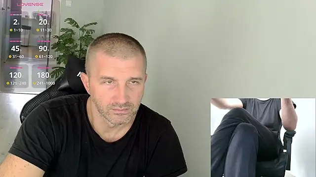 Snapshot of Maribor chatting on September 14, 2025, 2:27 pm Maribor online show from September 14, 2025, 2:27 pm