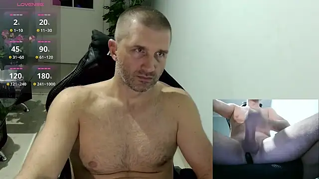 Snapshot of Maribor chatting on September 15, 2025, 2:33 am Maribor online show from September 15, 2025, 2:33 am