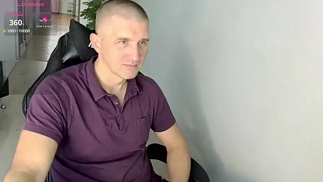 Snapshot of Maribor chatting on September 29, 2025, 9:14 am Maribor online show from September 29, 2025, 9:14 am