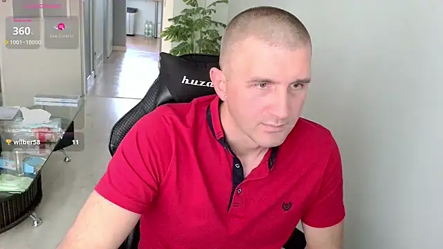 Snapshot of Maribor chatting on October 13, 2025, 3:12 pm Maribor online show from October 13, 2025, 3:12 pm