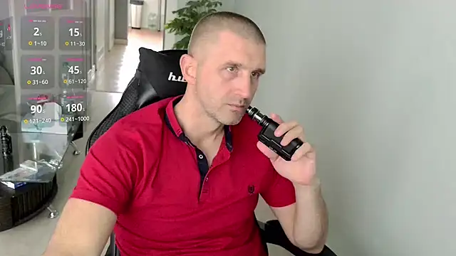 Snapshot of Maribor chatting on October 16, 2025, 1:23 pm Maribor online show from October 16, 2025, 1:23 pm