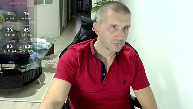 Snapshot of Maribor chatting on October 22, 2025, 5:19 am Maribor online show from October 22, 2025, 5:19 am