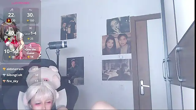 candy cola online show from October 12, 2025, 5:45 pm