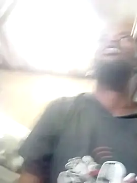 Snapshot of angeloreal chatting on March 1, 2026, 1:35 pm angeloreal online show from March 1, 2026, 1:35 pm